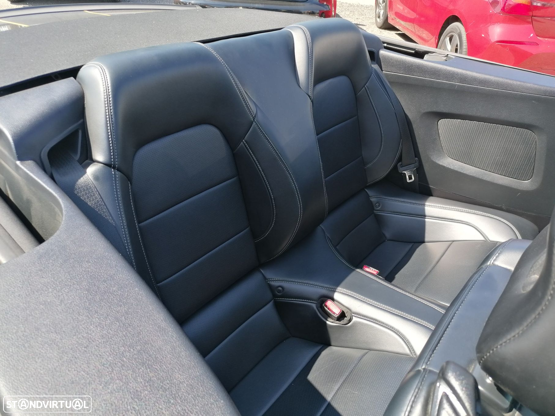 Ford Mustang Cabrio 2.3 Eco Boost - 28