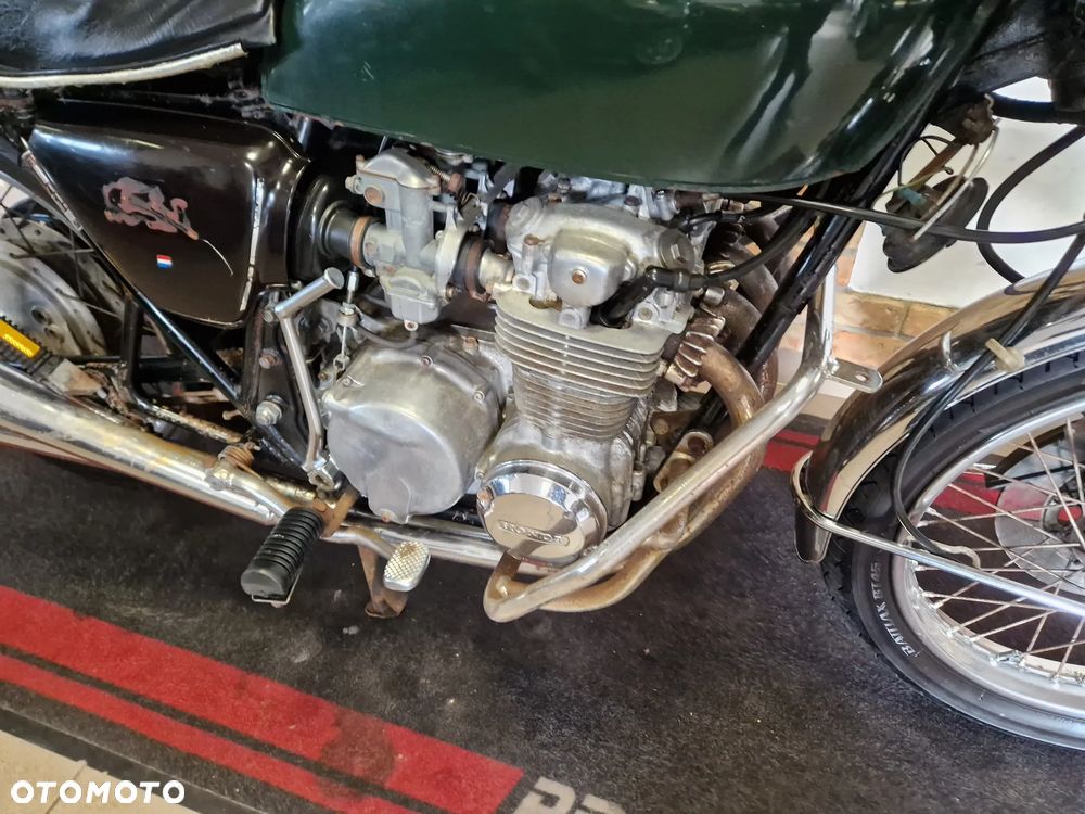 Honda CB - 26