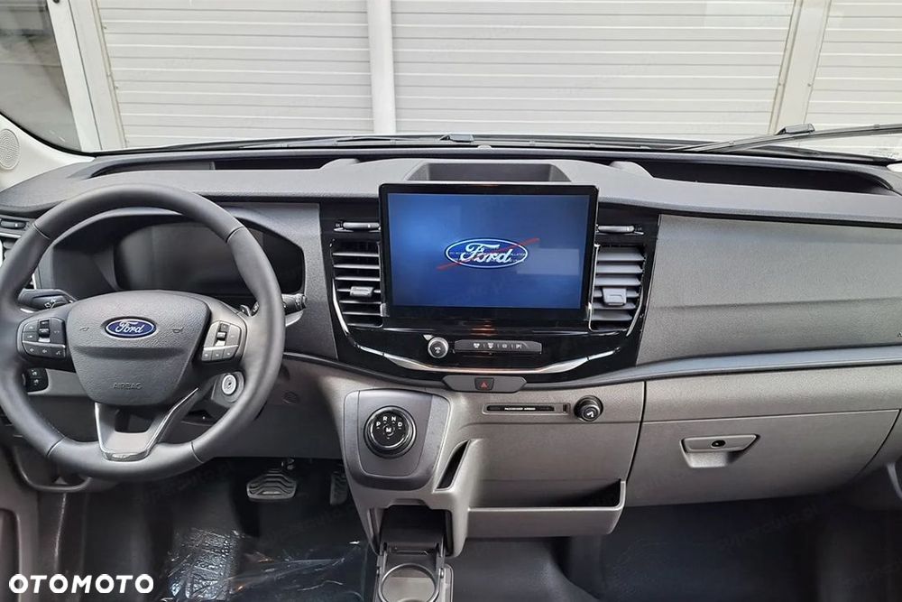Ford Transit - 10