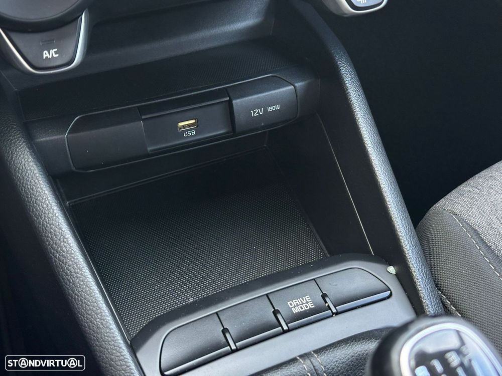 Kia Stonic 1.0 T-GDi Drive - 22