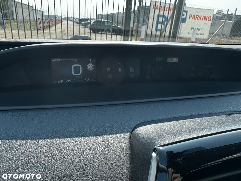 Toyota Prius 1.8 Hybrid Prestige - 18