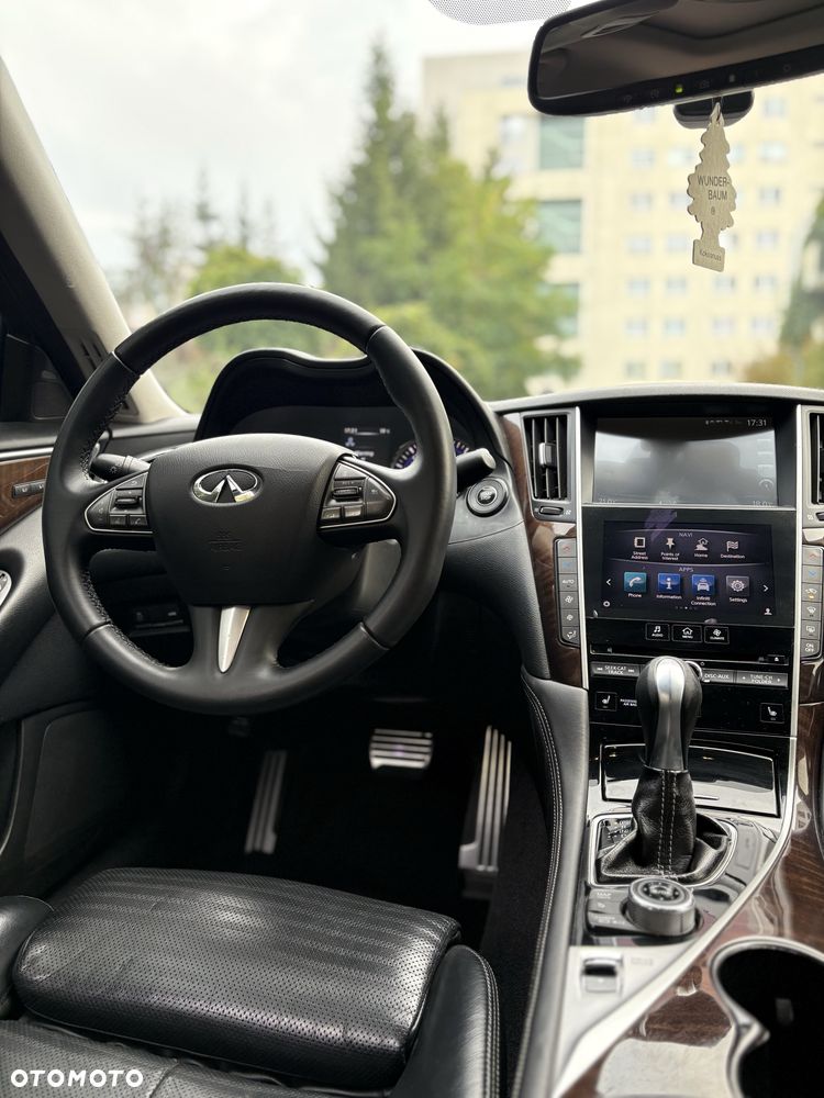 Infiniti Q50 - 8