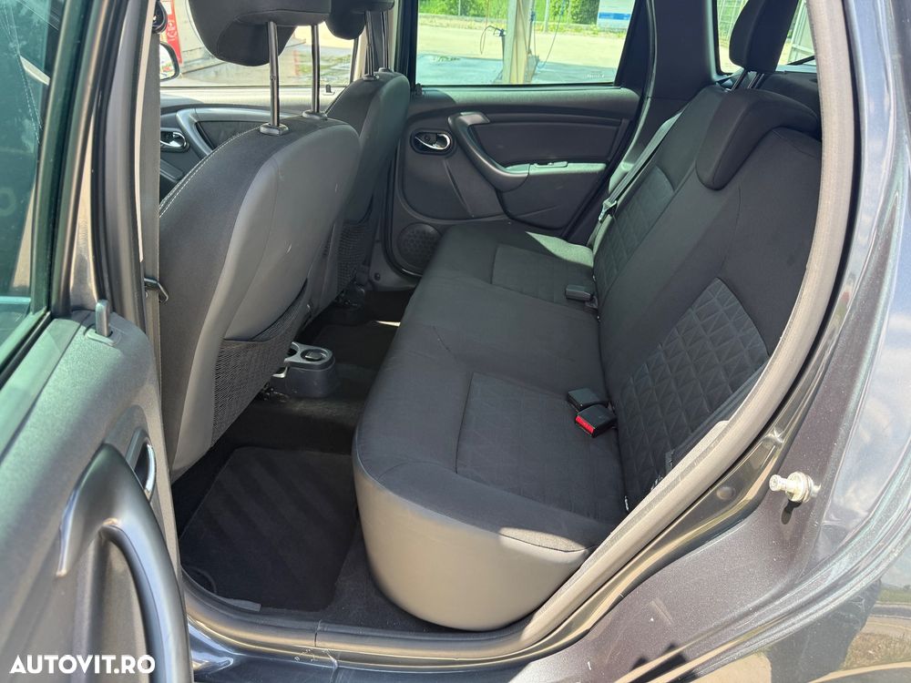 Dacia Duster dCi 110 FAP 4x2 Laureate - 8