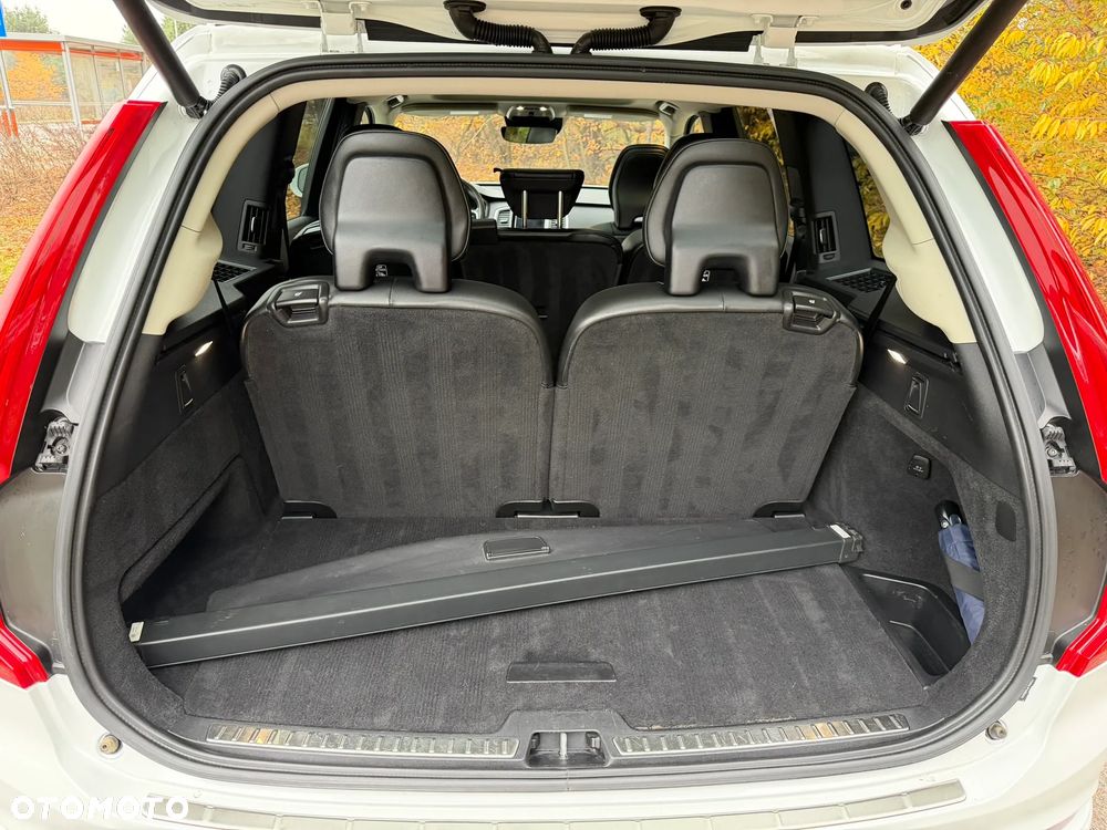 Volvo XC 90 B5 B AWD Momentum 7os - 14