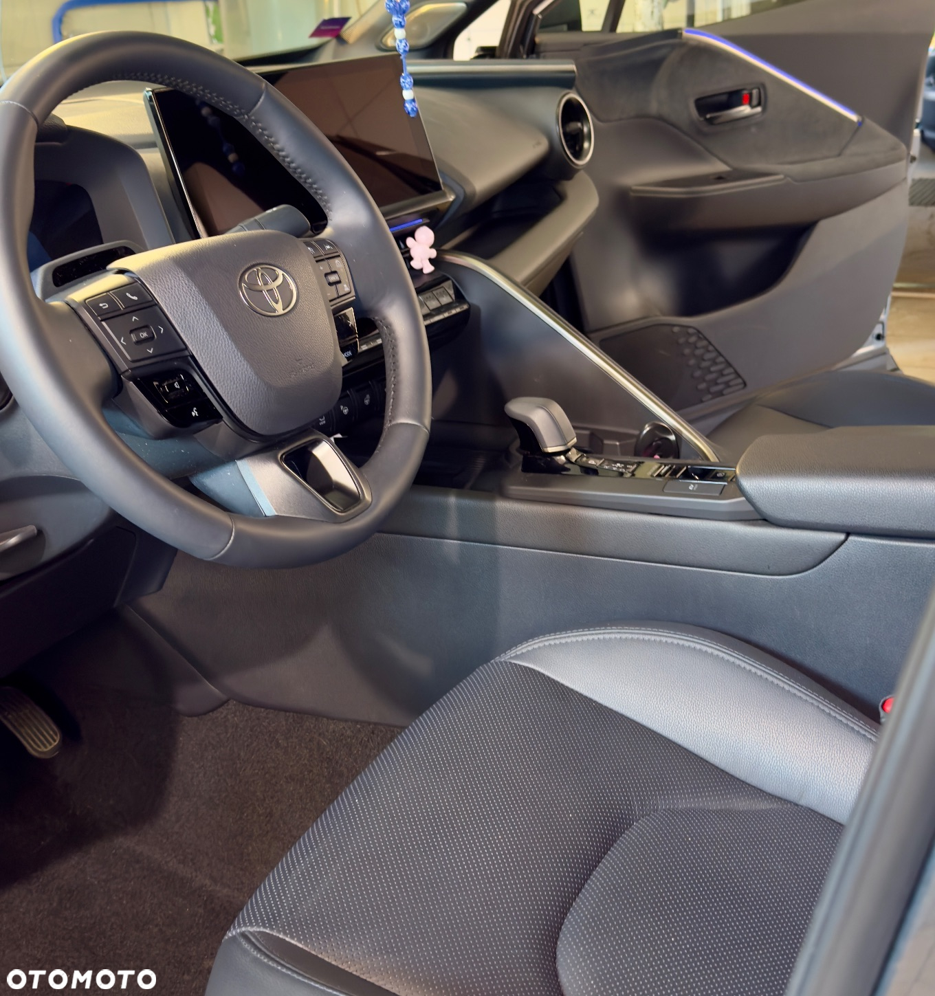 Toyota C-HR 2.0 Hybrid Dynamic Force Executive - 3