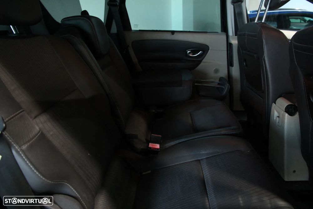 Renault Grand Scénic 1.5 dCi Dynamique S 7L - 18