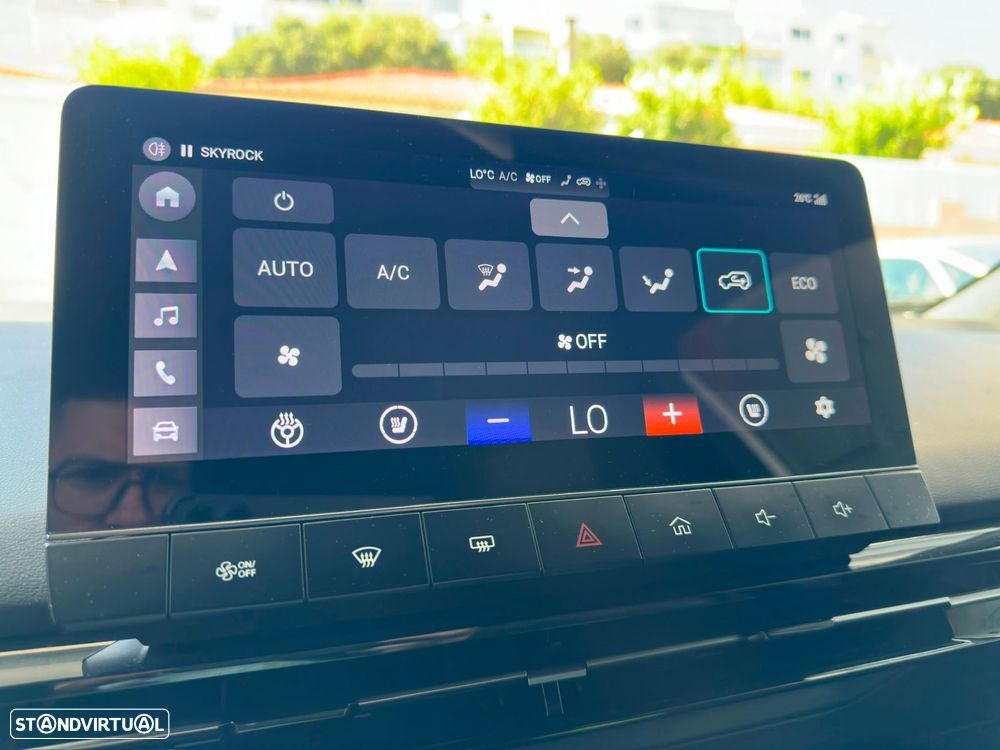 MG MG4 77 kWh Extended Range Luxury - 17