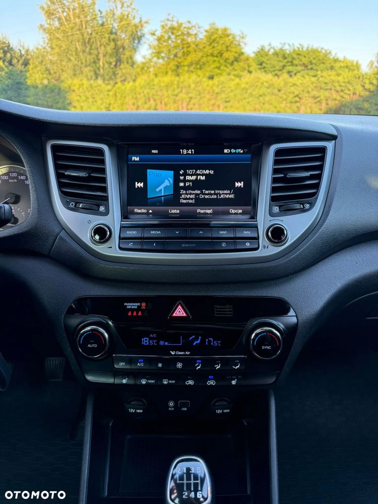 Hyundai Tucson 1.6 GDI BlueDrive Comfort 2WD - 11