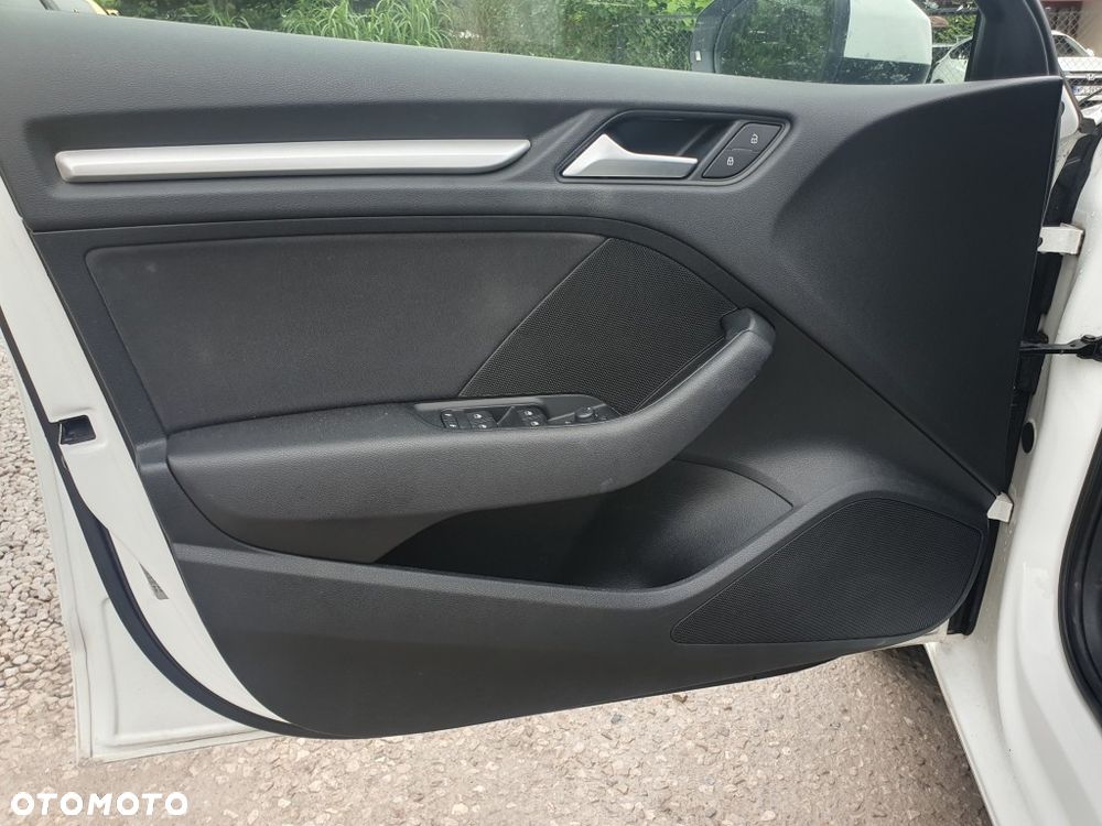 Audi A3 Sportback 1.5 TFSI S tronic - 6
