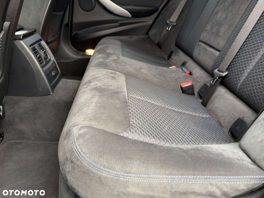 BMW Seria 3 - 25