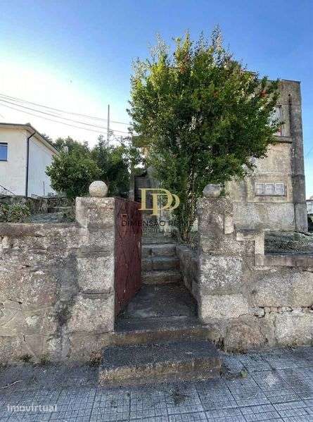 Moradia T2 para Reabilitação em São Mamede de Infesta, Matosinhos - Grande imagem: 2/12