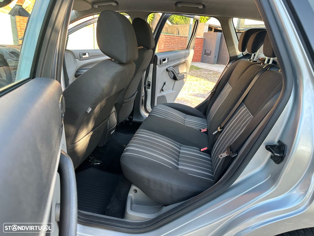 Ford Focus 1.6 TDCi Trend - 15