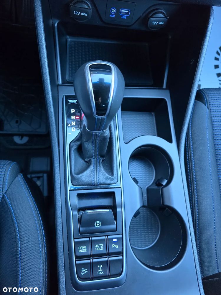 Hyundai Tucson 2.0 CRDI 4WD Automatik Style - 30