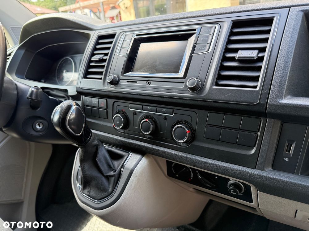 Volkswagen Transporter T6 - 12