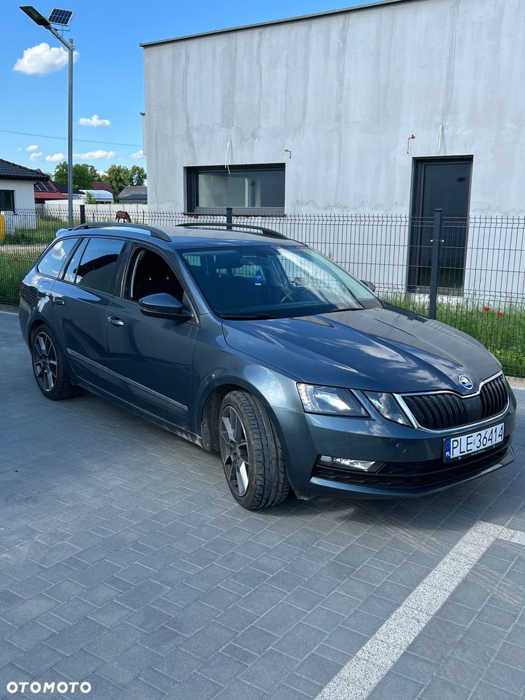 Skoda Octavia 2.0 TDI Ambition DSG - 4