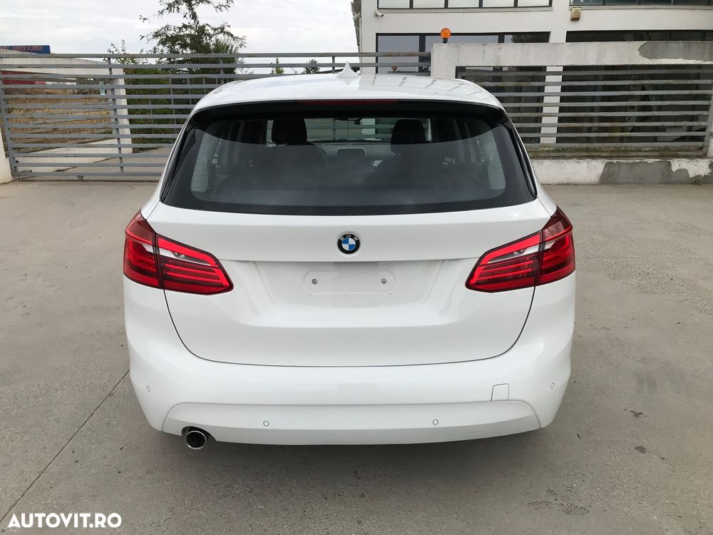 BMW Seria 2 216d Active Tourer - 11