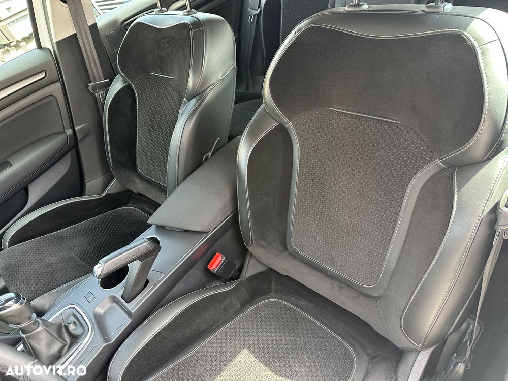 Renault Megane BLUE dCi 115 INTENS - 15