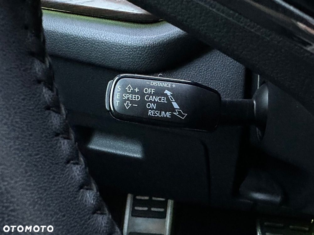 Skoda Octavia 2.0 TDI 4x4 Scout DSG - 16