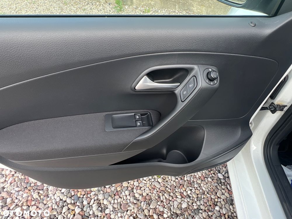 Volkswagen Polo 1.0 Start - 16