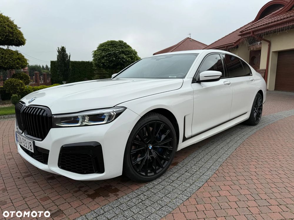 BMW Seria 7 750Li xDrive sport - 11
