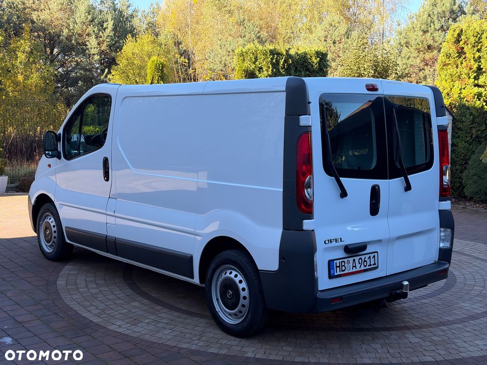 Opel Vivaro - 7