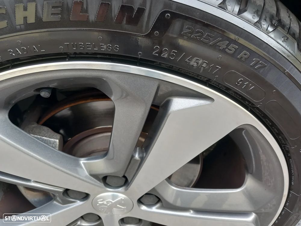 Peugeot 308 SW 1.5 BlueHDi GT Line EAT8 - 19