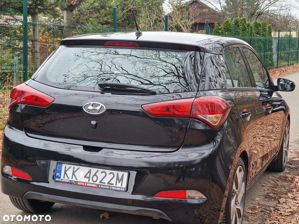 Hyundai i20 1.2 Classic + - 8