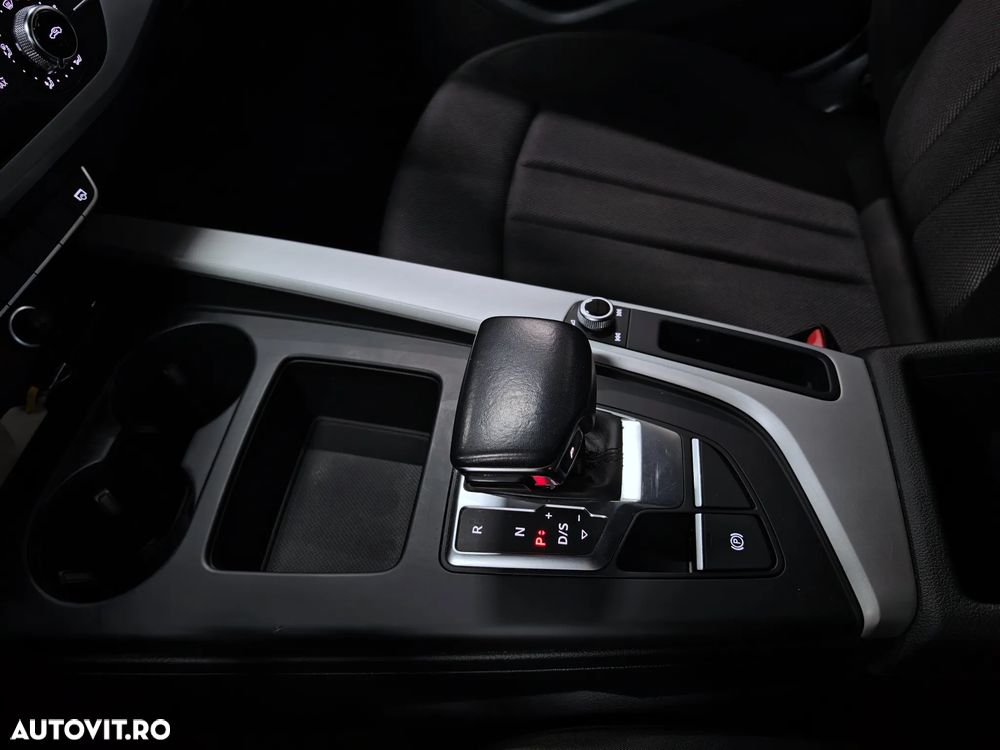 AUDI A4 2021 — imagine 25