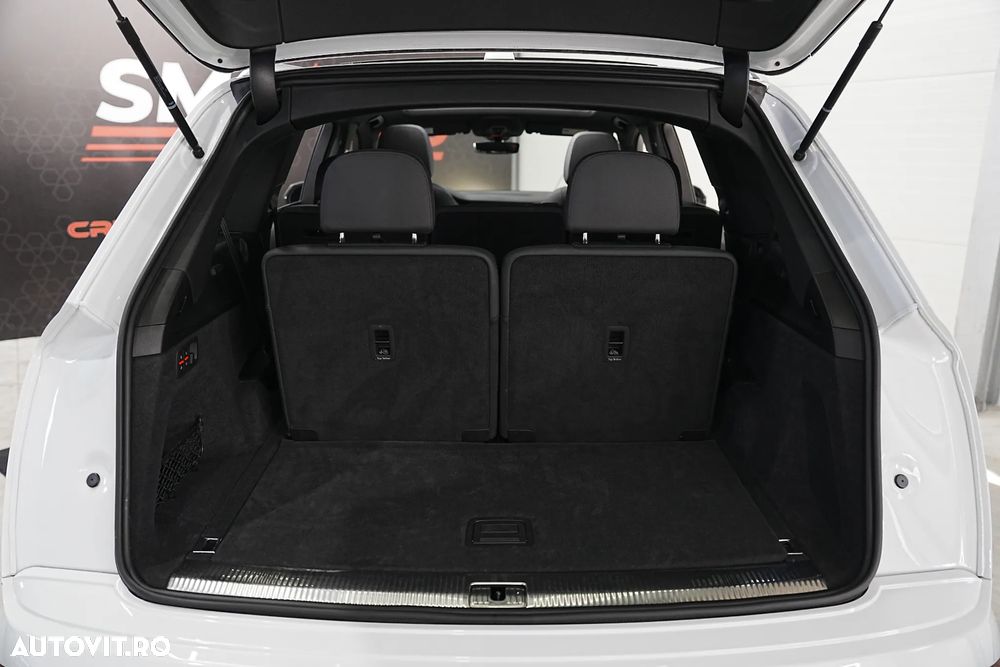 Audi Q7 55 TFSI quattro Tiptronic S line - 30