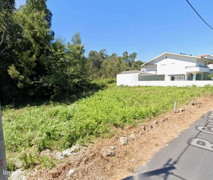 Terreno Urbano com 750 m² em São João de Ver - Grande imagem: 2/2