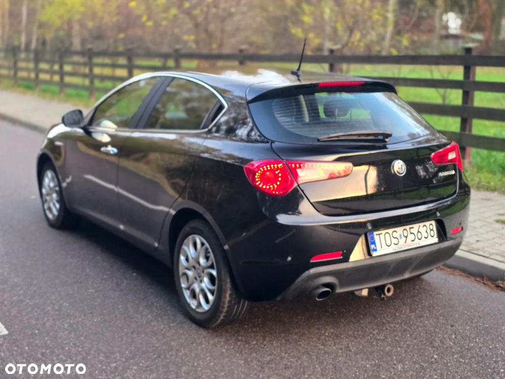 Alfa Romeo Giulietta 1.6 JTDM 16V Super - 17