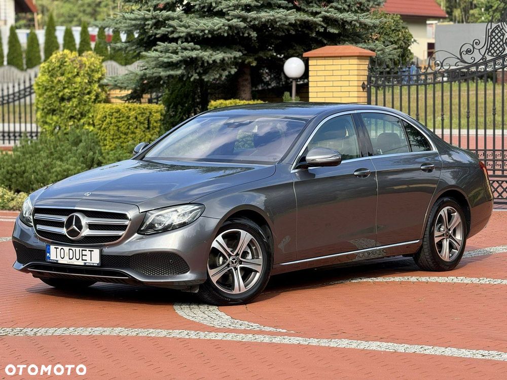 Mercedes-Benz Klasa E - 2