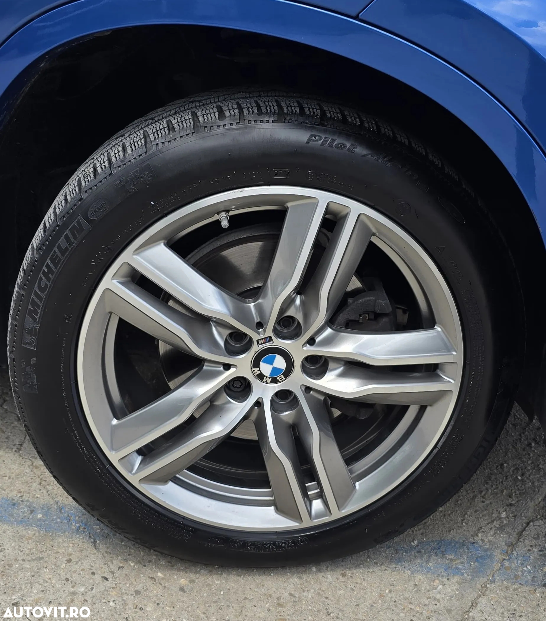 BMW X1 - 10