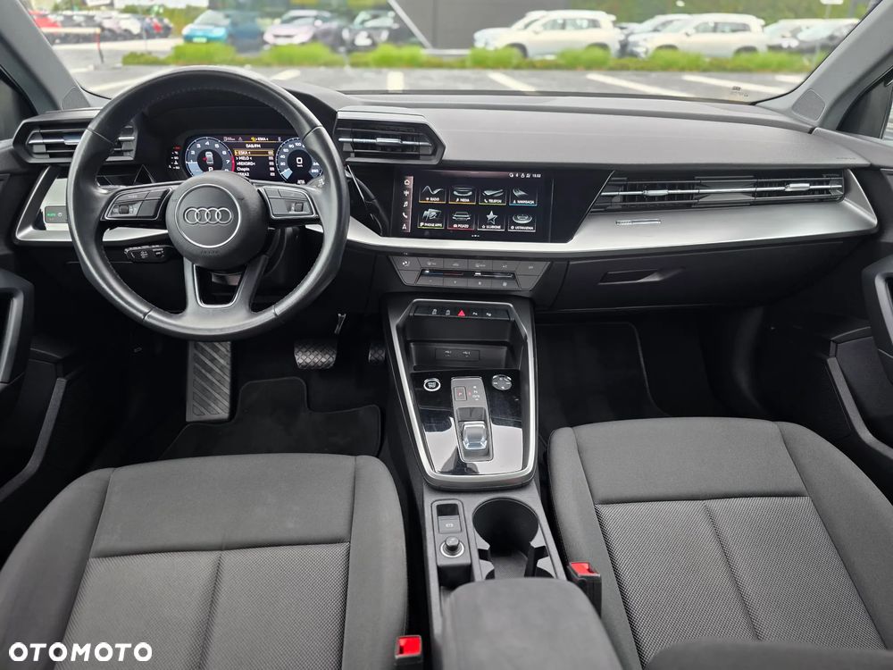 Audi A3 Limousine 30 TFSI mHEV S tronic - 21