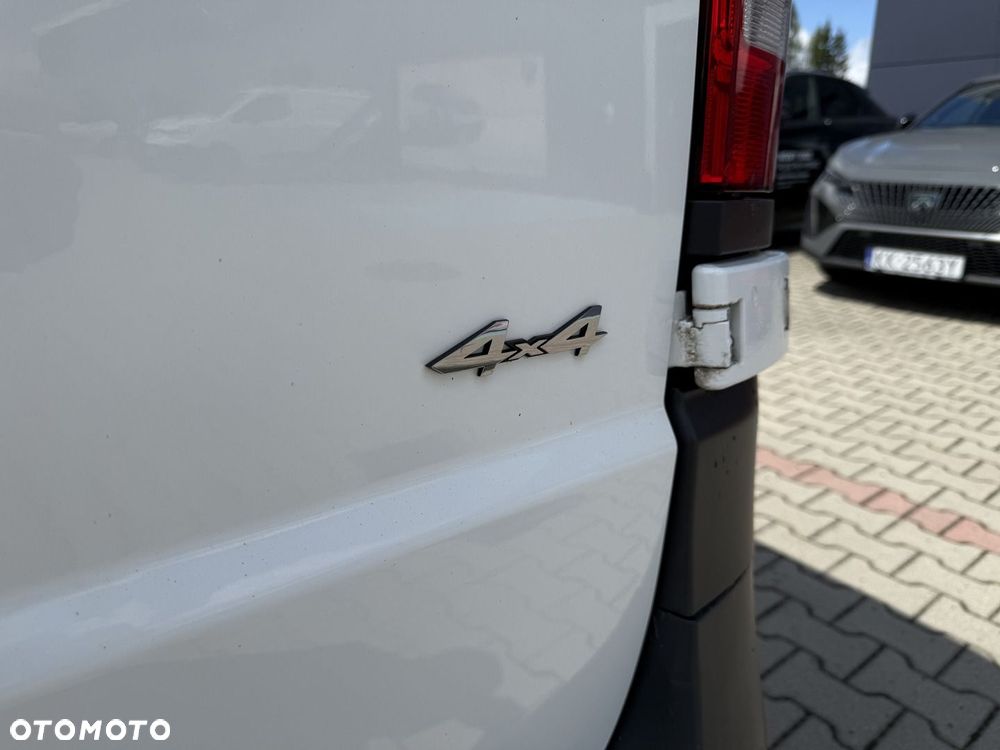 Mercedes-Benz Vito - 31