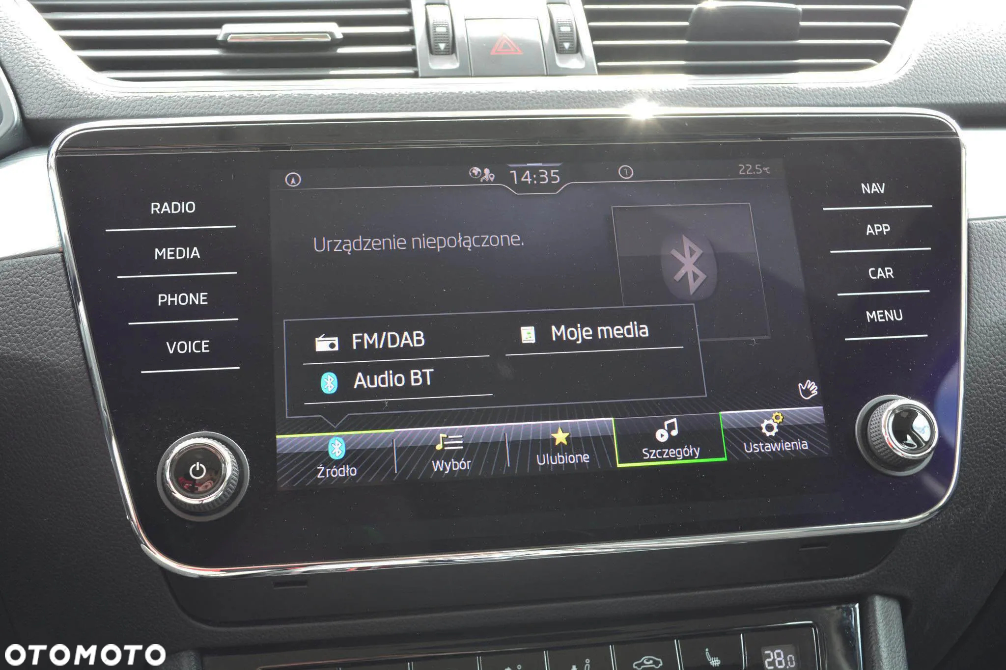 Skoda Superb 2.0 TDI Ambition DSG - 17