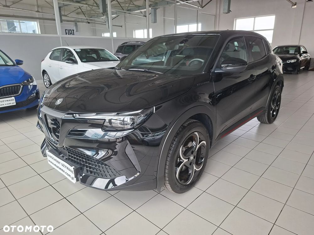 Alfa Romeo Junior 1.2 mHEV Ibrida Speciale eDCT - 1