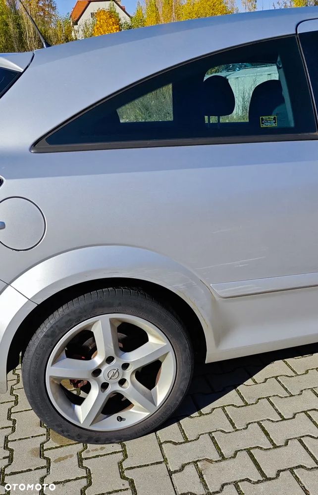 Opel Astra III GTC 1.9 CDTI Enjoy - 15