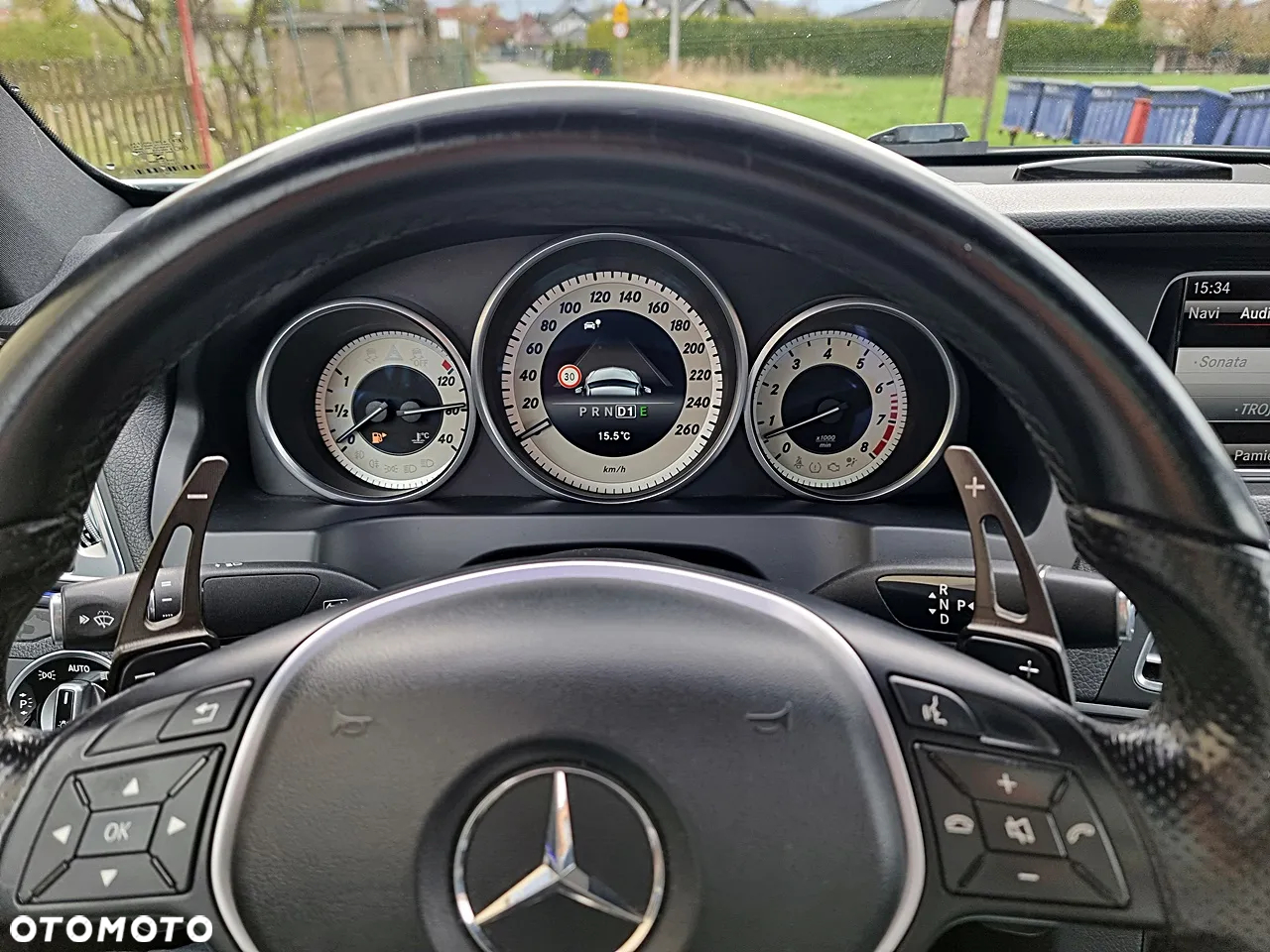 Mercedes-Benz Klasa E - 31