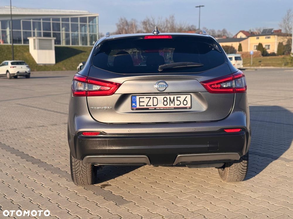Nissan Qashqai - 10