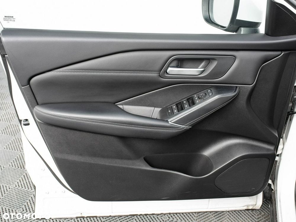 Nissan Qashqai 1.3 DIG-T MHEV N-Connecta Xtronic - 11