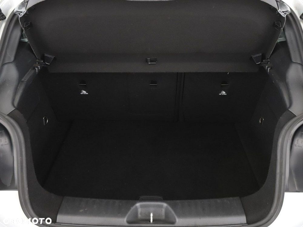 Mercedes-Benz Klasa A 180 CDI (BlueEFFICIENCY) Urban - 21