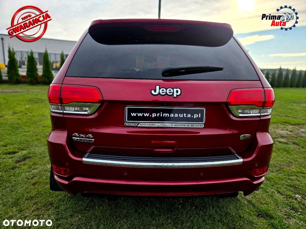 Jeep Grand Cherokee - 12