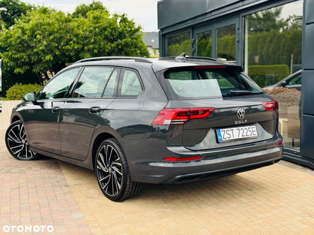 Volkswagen Golf - 31