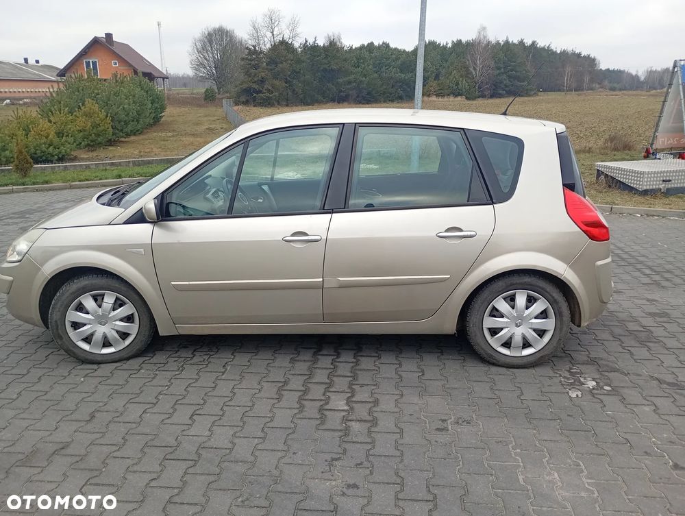 Renault Scenic - 3