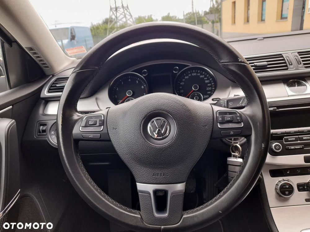 Volkswagen Passat Variant 1.4 TSI BlueMotion Technology R-Line - 18