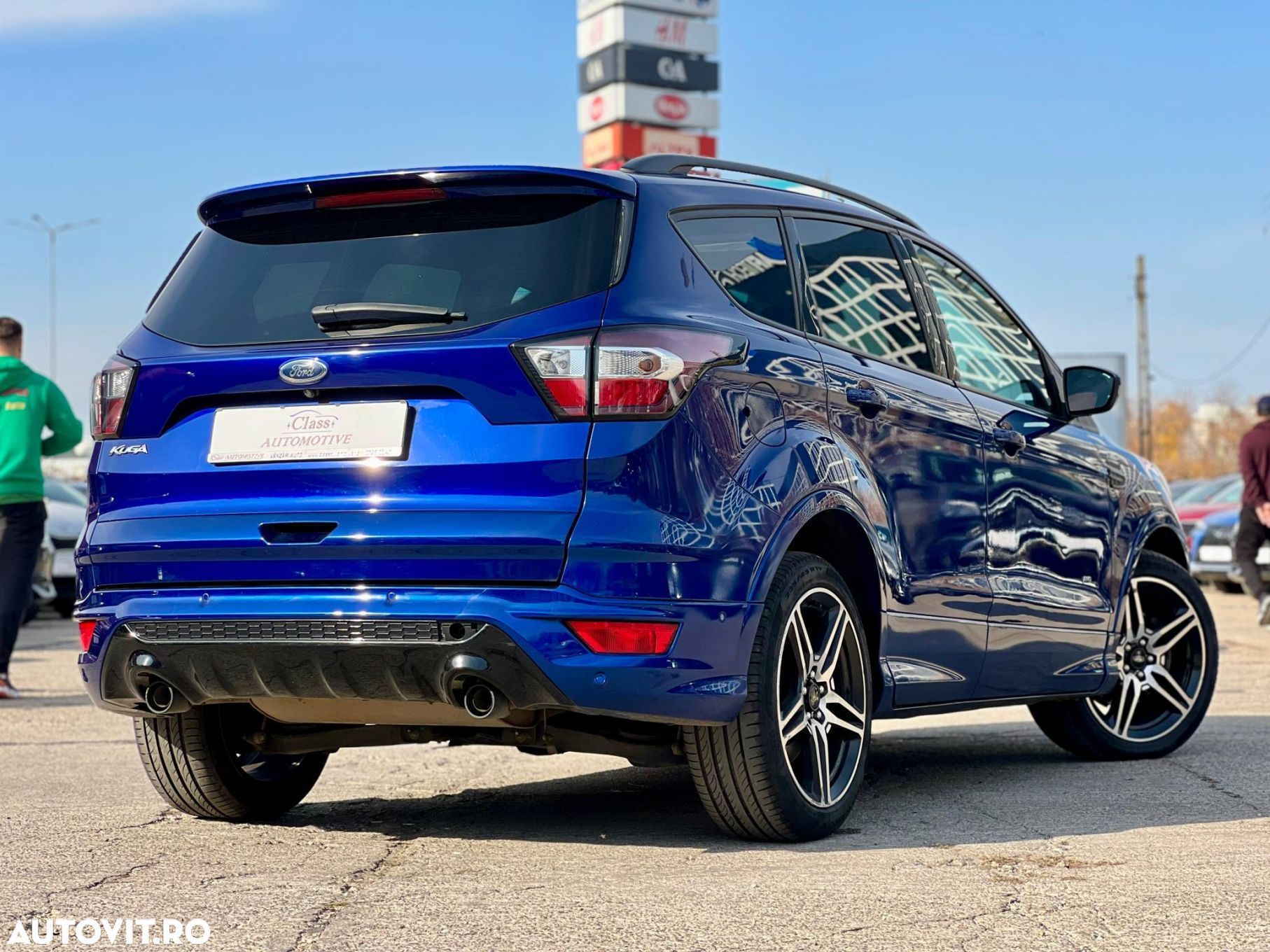 Ford Kuga 2.0 TDCi 4WD Powershift ST-Line - 7