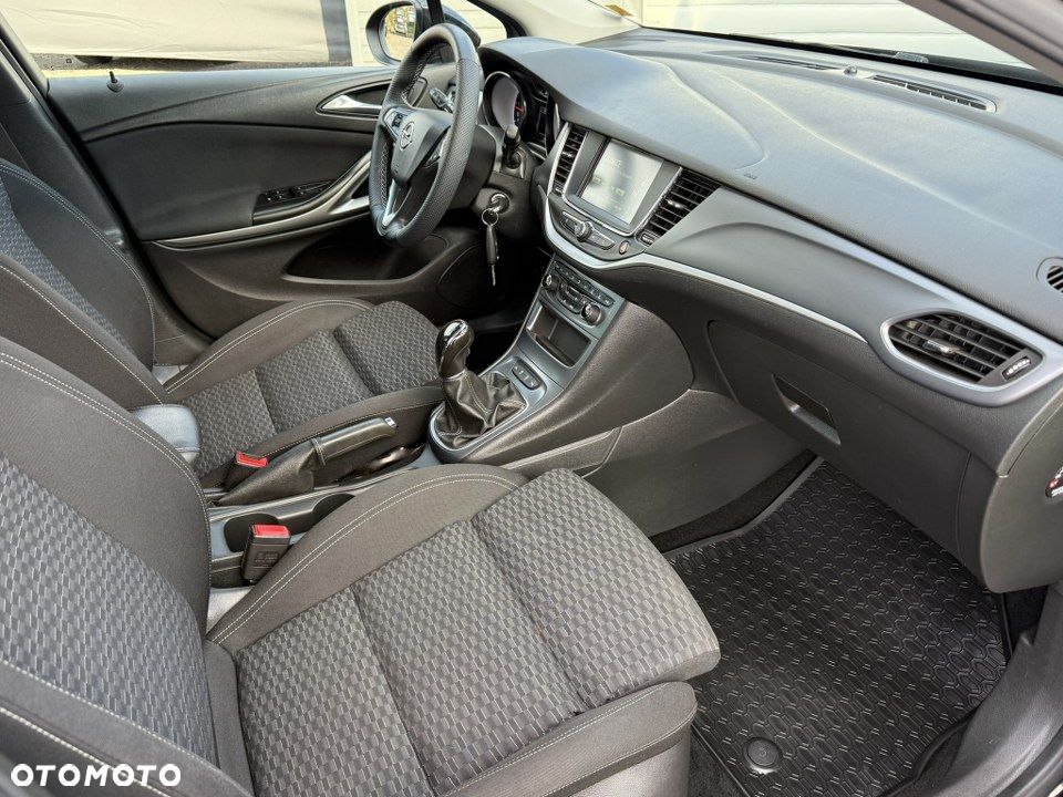 Opel Astra 1.4 Turbo Start/Stop Innovation - 27