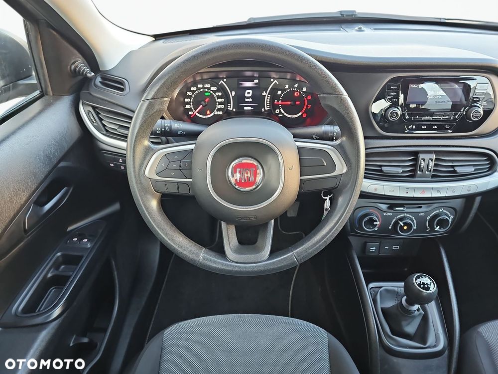 Fiat Tipo 1.4 16V Pop EU6d - 26