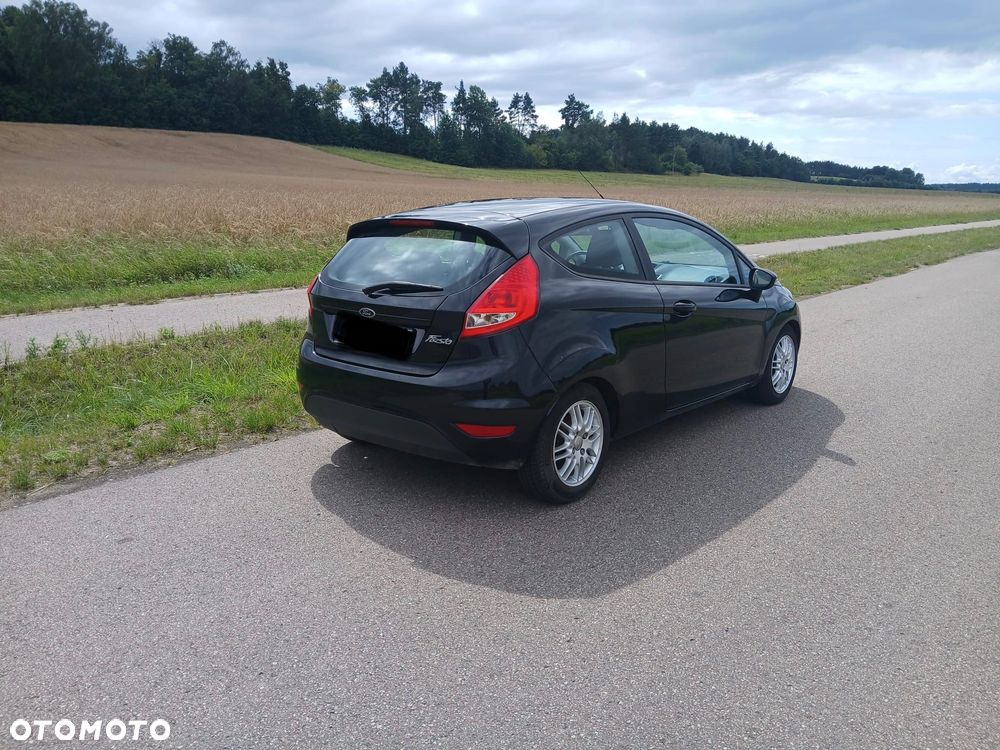 Ford Fiesta - 4
